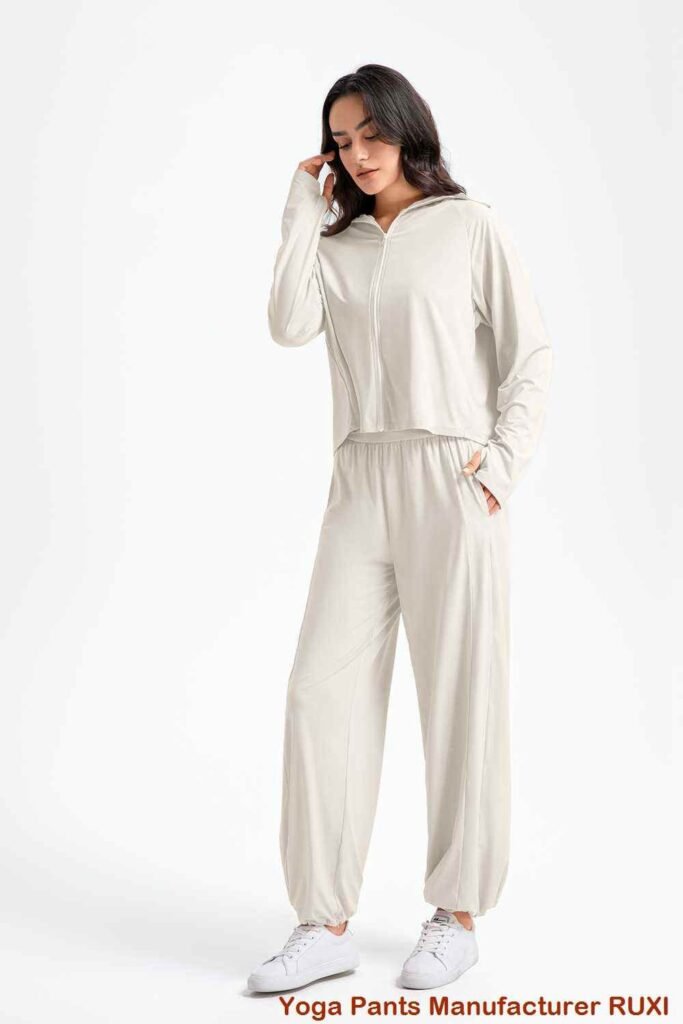 ខោយូហ្គាពាក់កណ្តាលកើនឡើង RUXI