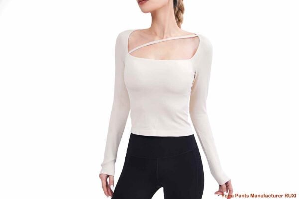 អាវទ្រនាប់ racerback គ្មានថ្នេរ