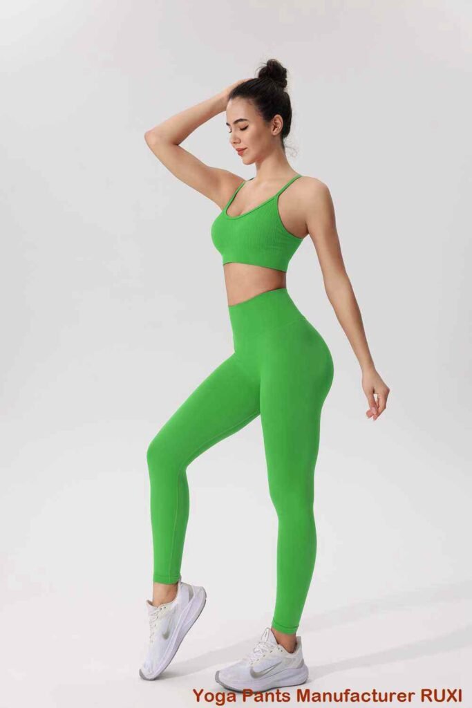 ខោហាត់ប្រាណជើងធំទូលាយ RUXI jz150