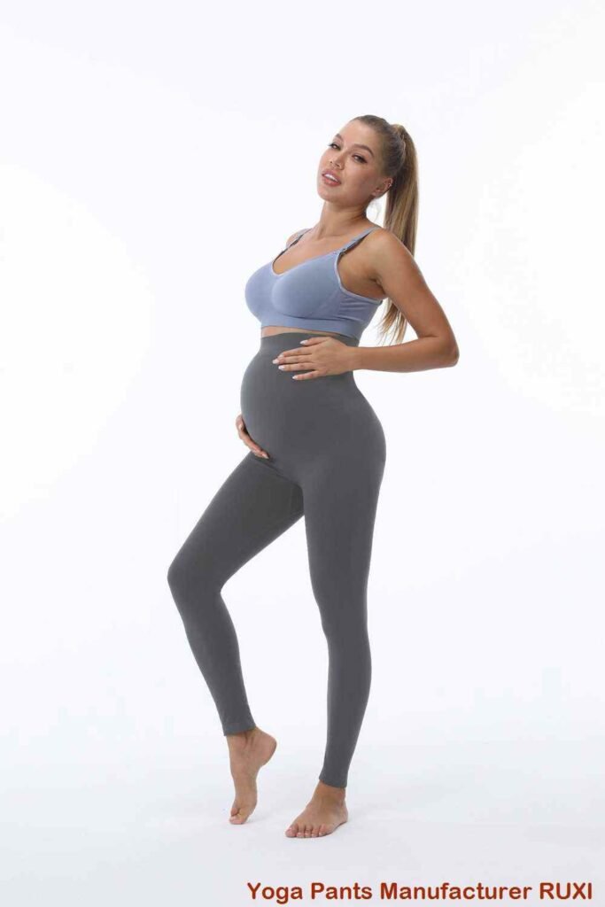 ខោខ្លីកីឡាគ្មានថ្នេរ RUXI jz2738