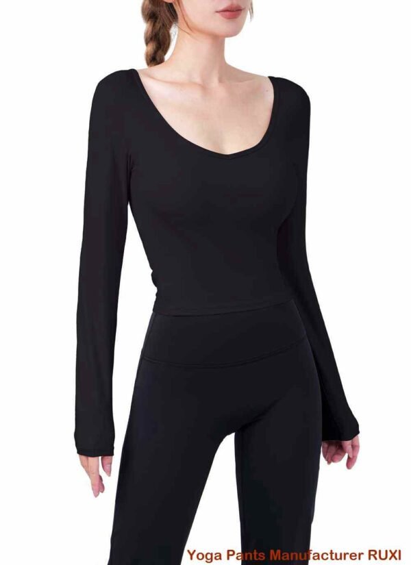 អាវទ្រនាប់កីឡា padded push up